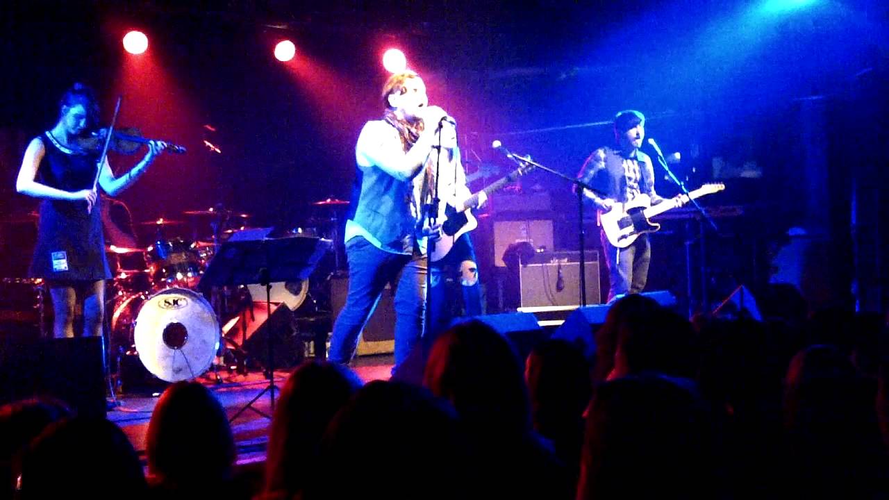 THE PEOPLE THE POET - CHARLIE SIMPSON LIVERPOOL O2