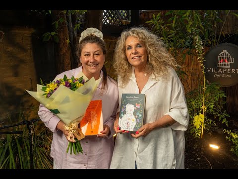 Conversaciones que Abrazan con Paula Assler: JAVIERA SOTO