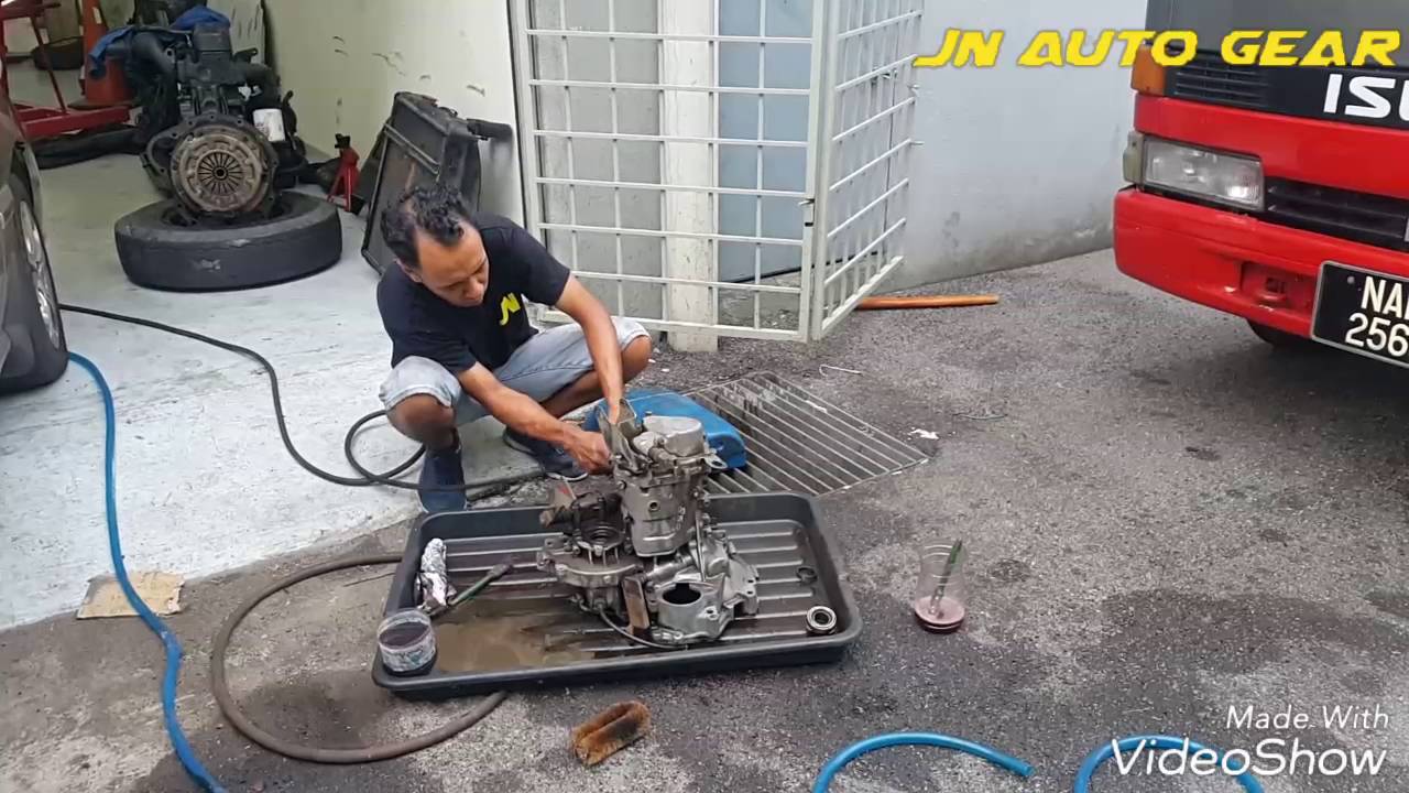 Change gearbox for kancil - YouTube