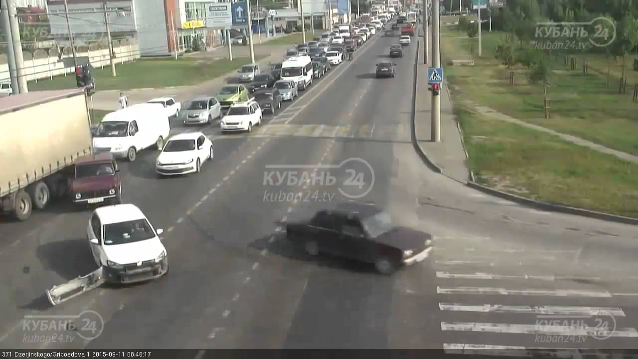 Авария бмв краснодар
