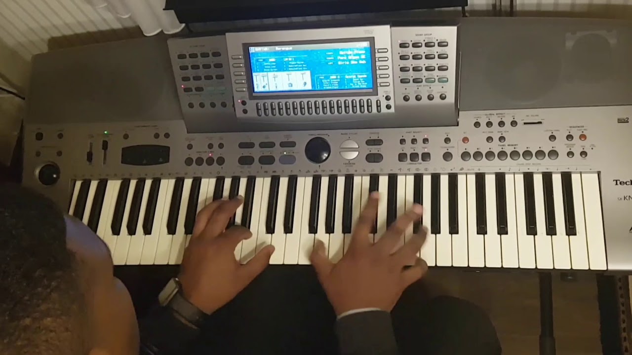 Ritmo de merengue en piano ( Demostración )