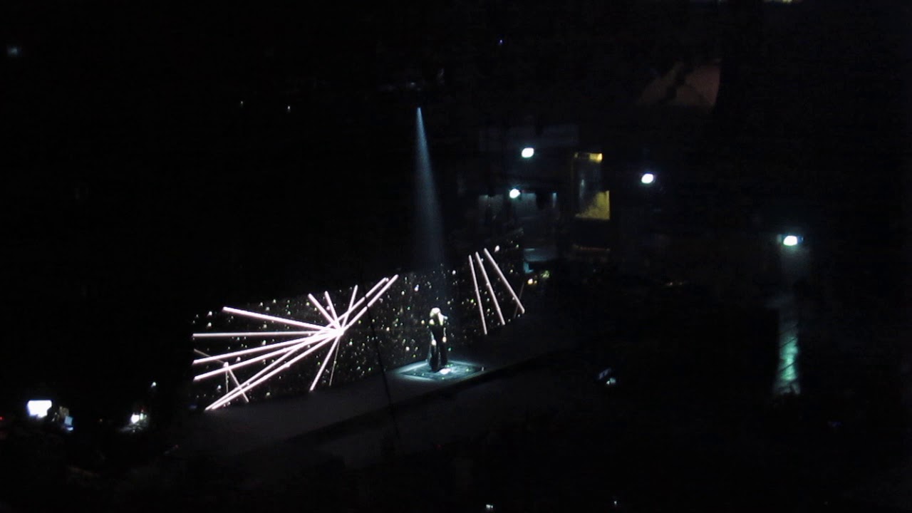 GIORGIA ASSAGO MILANO 6-5-19 LE TASCHE PIENE DI SASSI