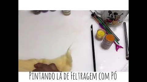 É possível tingir lã?