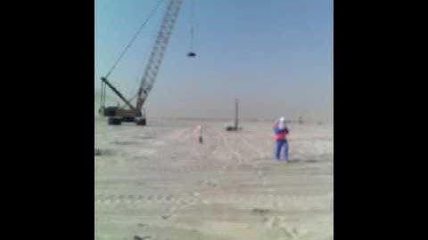 Dynamic Compaction..Liebherr Crawler Crane 895