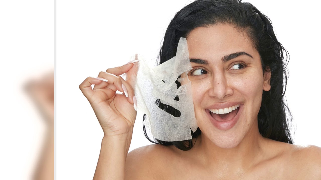 Huda Kattan's New Wishful Thirst Trap Cocoon Mask Totally Soothed My Dry, Dehydrated Skin