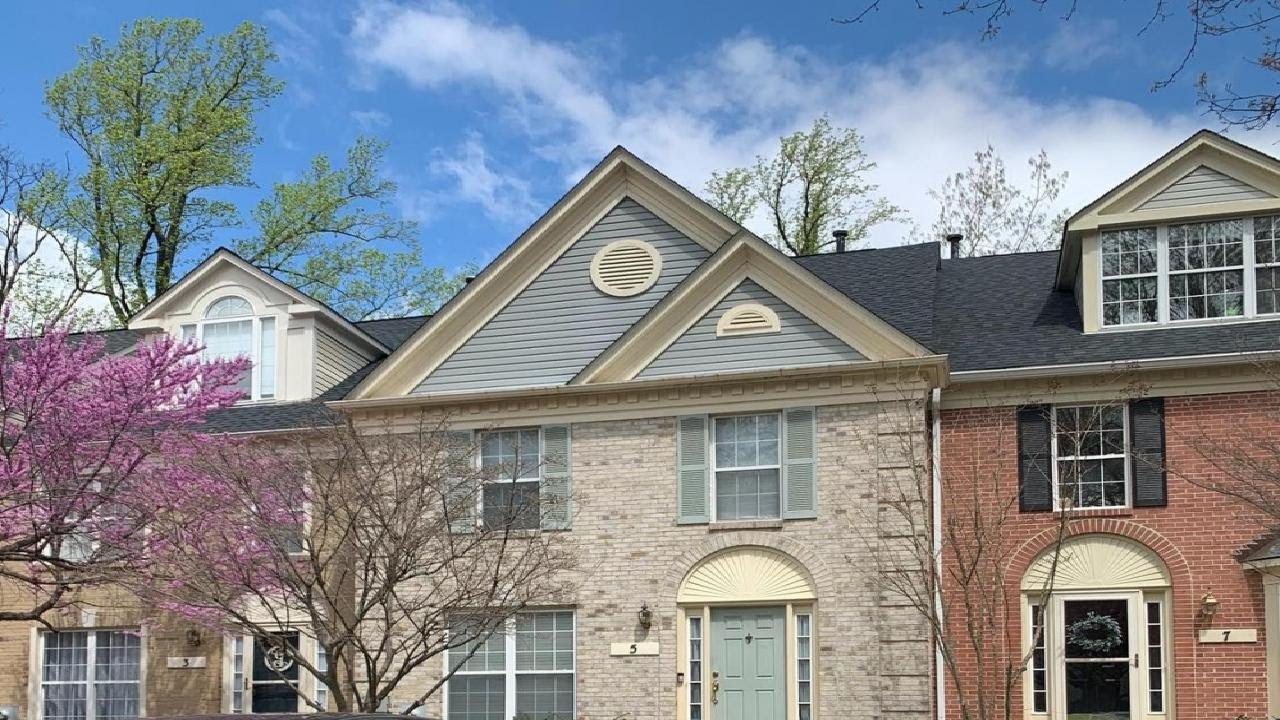 5 FARNHAM WAY, LUTHERVILLE TIMONIUM, MD Presented by Veronica Sniscak