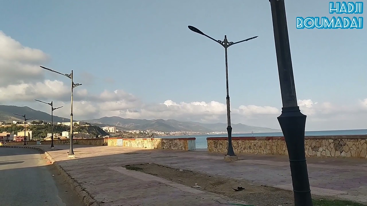 جولة في مدينة تنس الجميلة