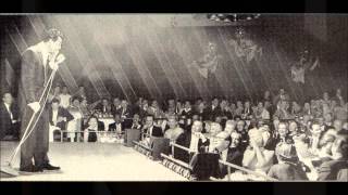 Watch Dean Martin On The Street Where You Live video