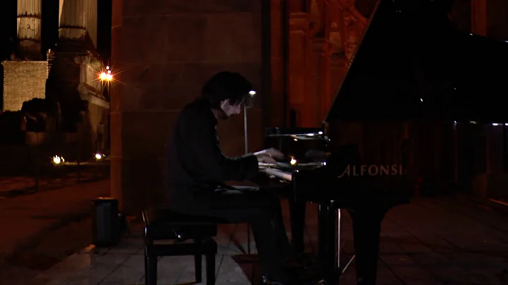 Alessandro Conti plays Philip Glass Piano Etude No...