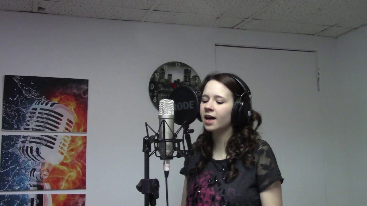 Jessie J Flashlight (cover) YouTube