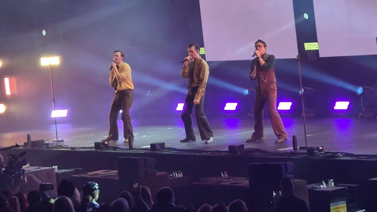 KAJ on Ice - Vems pojk e do? - Kallna mat - Helsingin jäähalli 25.10.2025