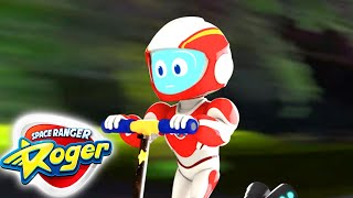 Space Ranger Roger | Roger sticks the landing! | Videos For Kids