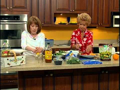 Cooking With Miss O - Program 27 - Spinach, Orange, Strawberry Salad