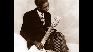 Lonnie Johnson - Playing with the Strings (1928)