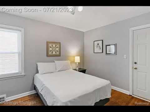 2151 HAWTHORNE Road, Grosse Pointe Woods, MI home video tour