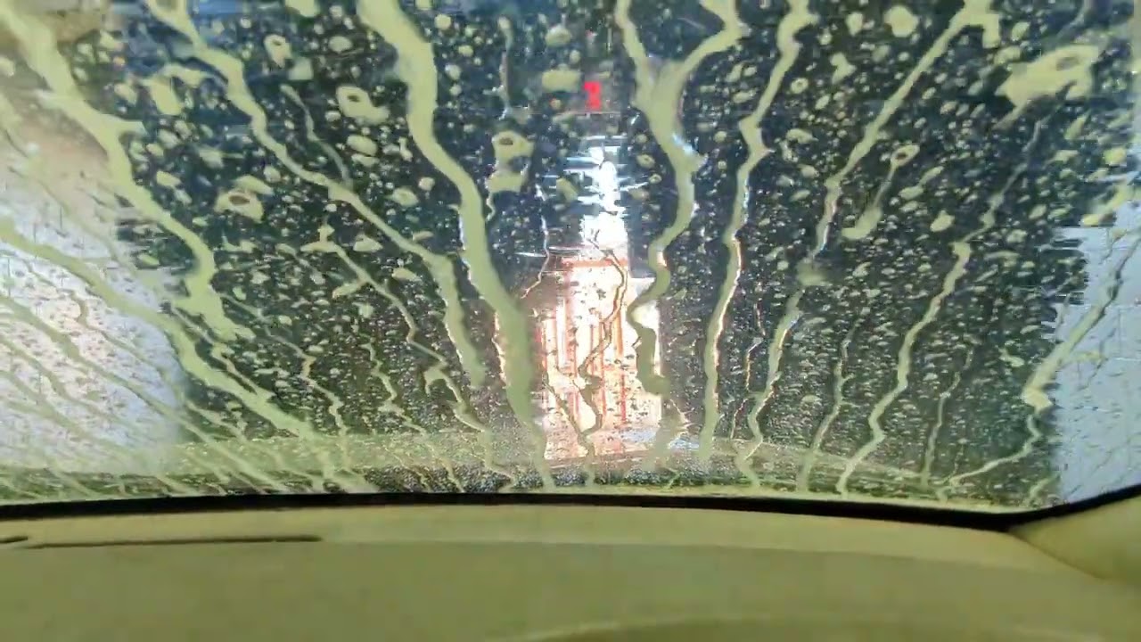 Deluxe Wash On The PDQ Tandem Surfline at A&J Car Wash 