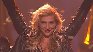 Kesha - Take It Off\/We R Who We R | (Live From The AMA’s \/ 2010)