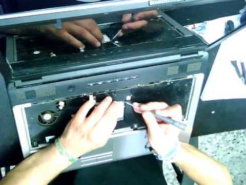 Desmontar Toshiba Satellite L360