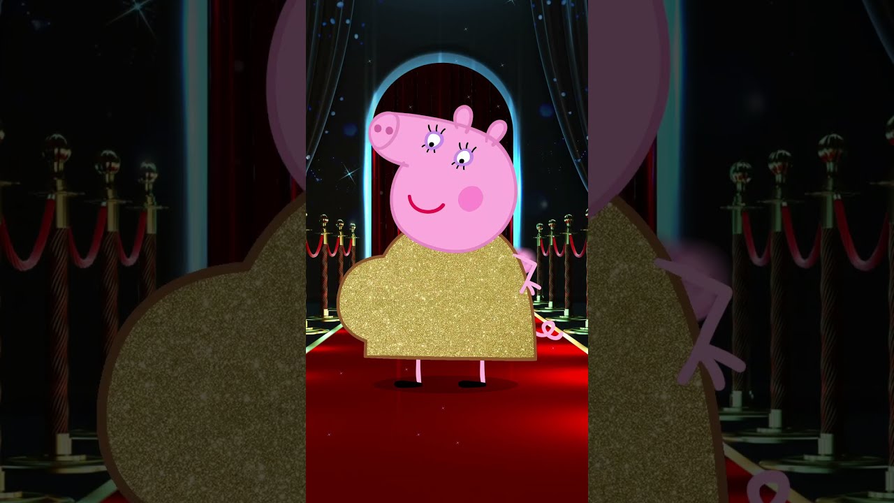 Mummy Pig On The Red Carpet PeppaPig Shorts