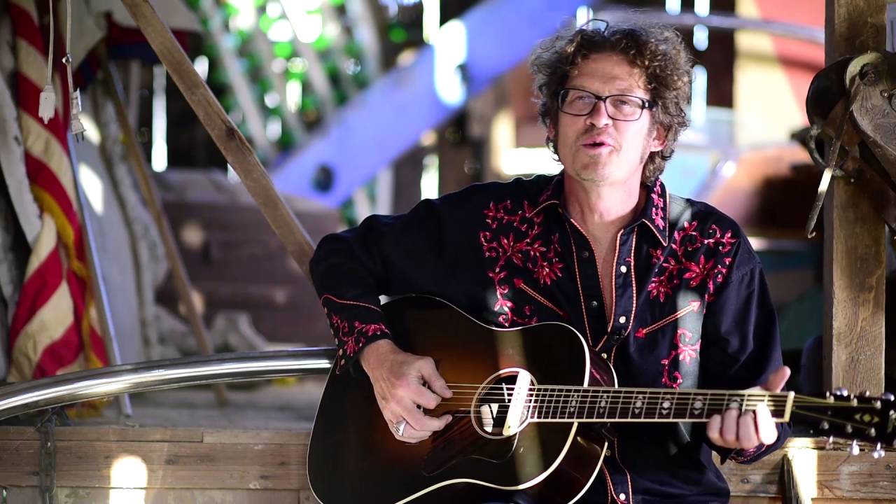 John Evans Performs "My Grandma's Chair" for Junk Gypsy | COWGIRL