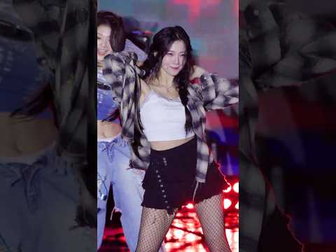 슈퍼슈퍼슈퍼지헌 #BAEKJIHEON #프로미스나인 #fromis_9