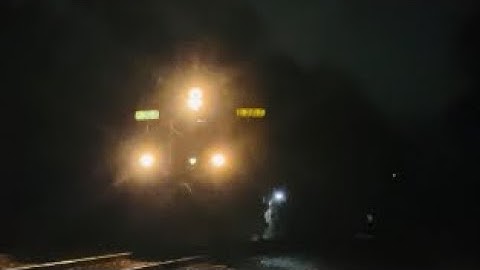 Csx 5207 leading!( Csx 3397 trailing!) 69 cars! ⛄️ + Horn salute!