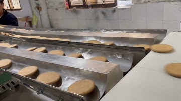 biscuit sorting and stacking  line connect with sandwiching and packing machine
