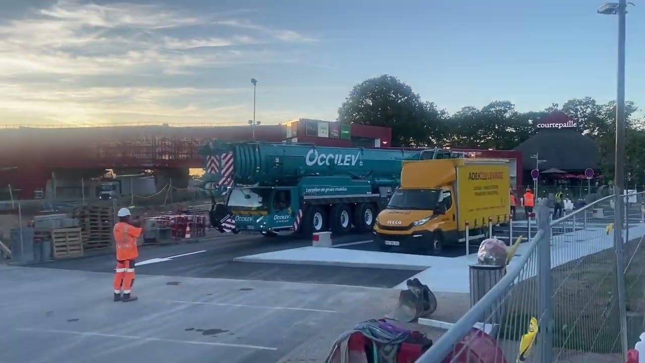 Levage poste transformateur 40 Tonnes - LTM 1450-8.1 - Cauvas Occilev