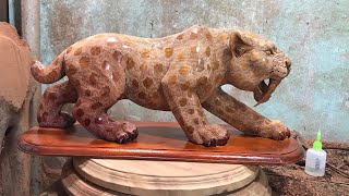 Sculpture of a saber-toothed leopard | TUAN WOOD CARVINGS by TUAN WOOD CARVINGS 3,812 views 1 year ago 8 minutes, 8 seconds