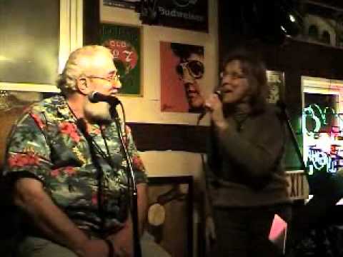 vince and linda karaoke the bally hotel.wmv