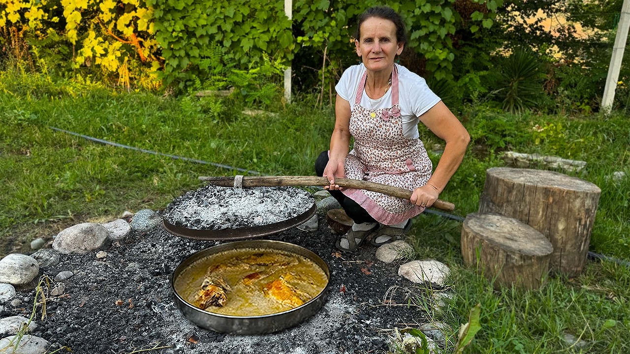 Cooking Albanian Chicken Porridge | Traditions Are Making A Comeback 🇦🇱