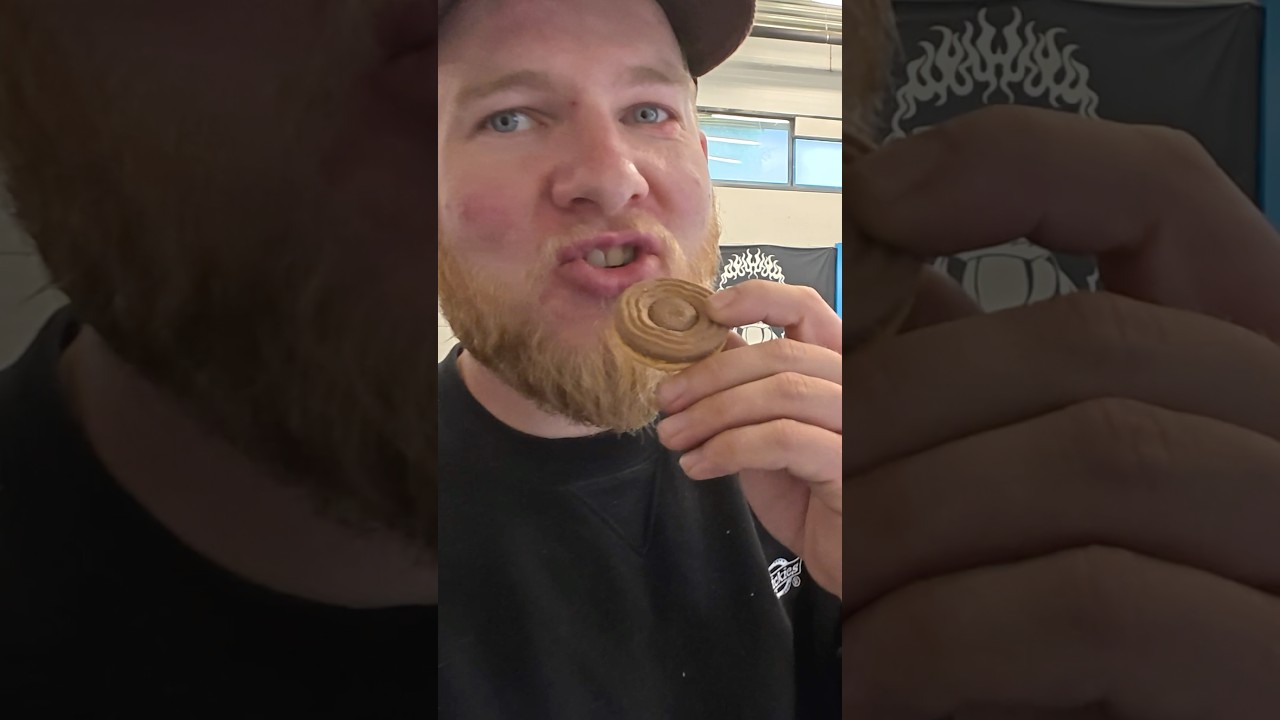 – Sjekker aldri dato! 🍪 #carfreaks #vlog