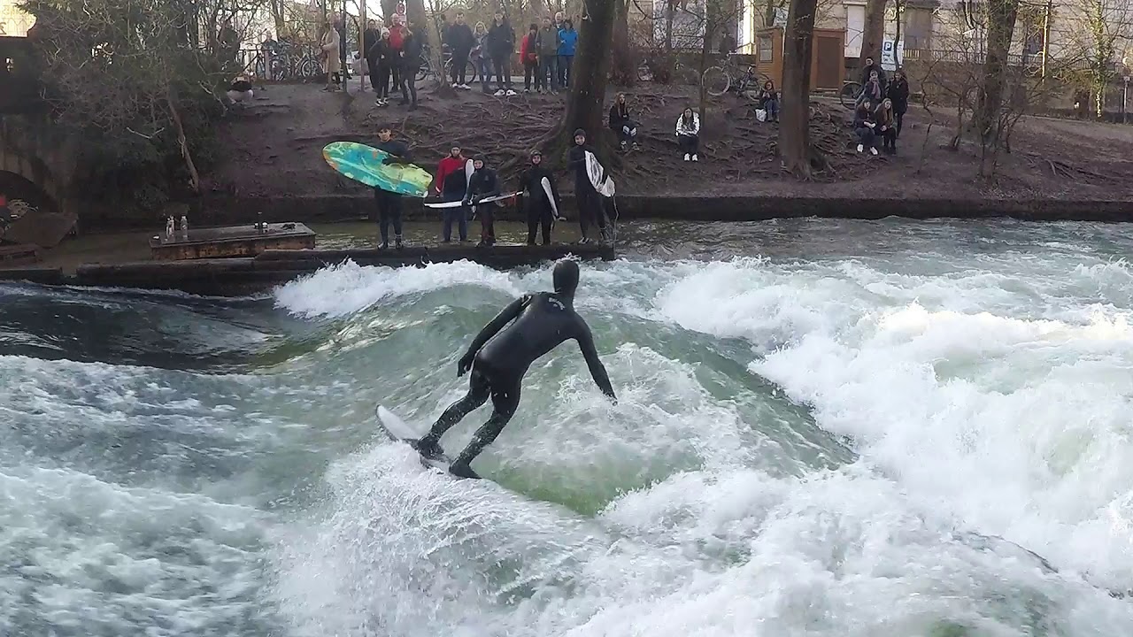 Munich River Surfing - YouTube