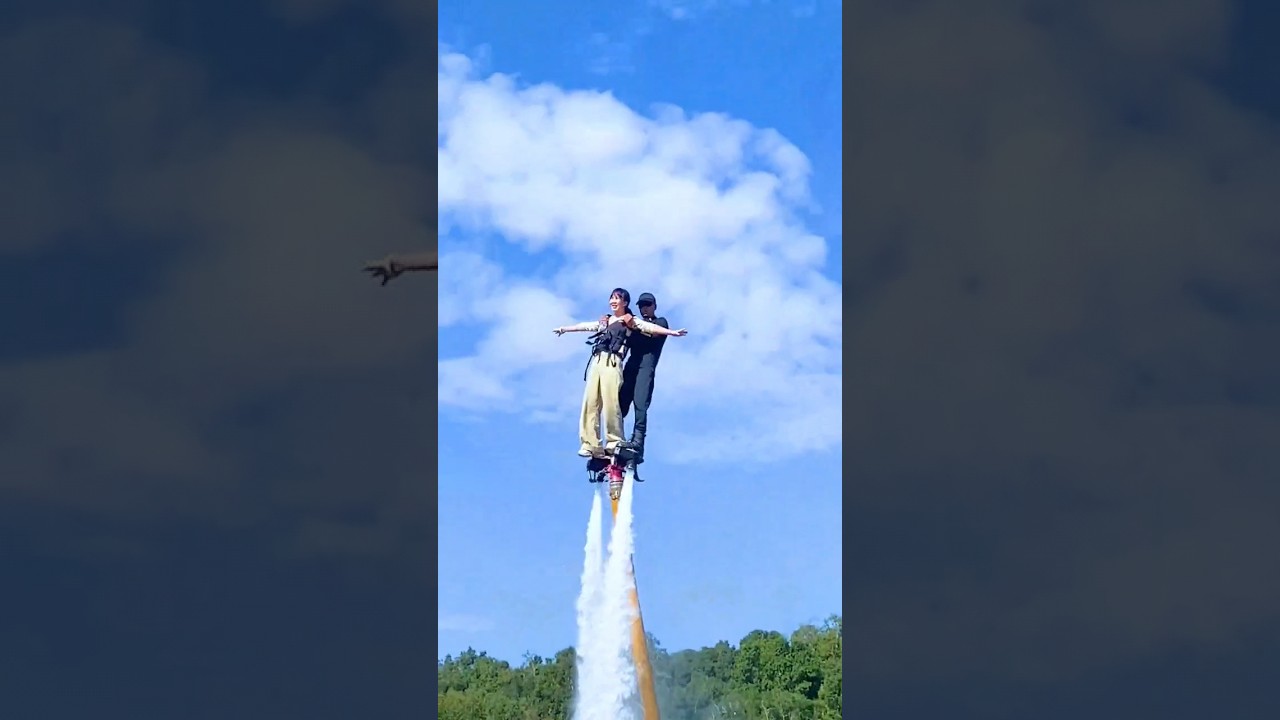Enjoying flyboard 😘😎🌈 dance on water 