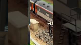 trenini... #miniatureworld #modelrailroad #modeltrains #ferromodellismo #trenini