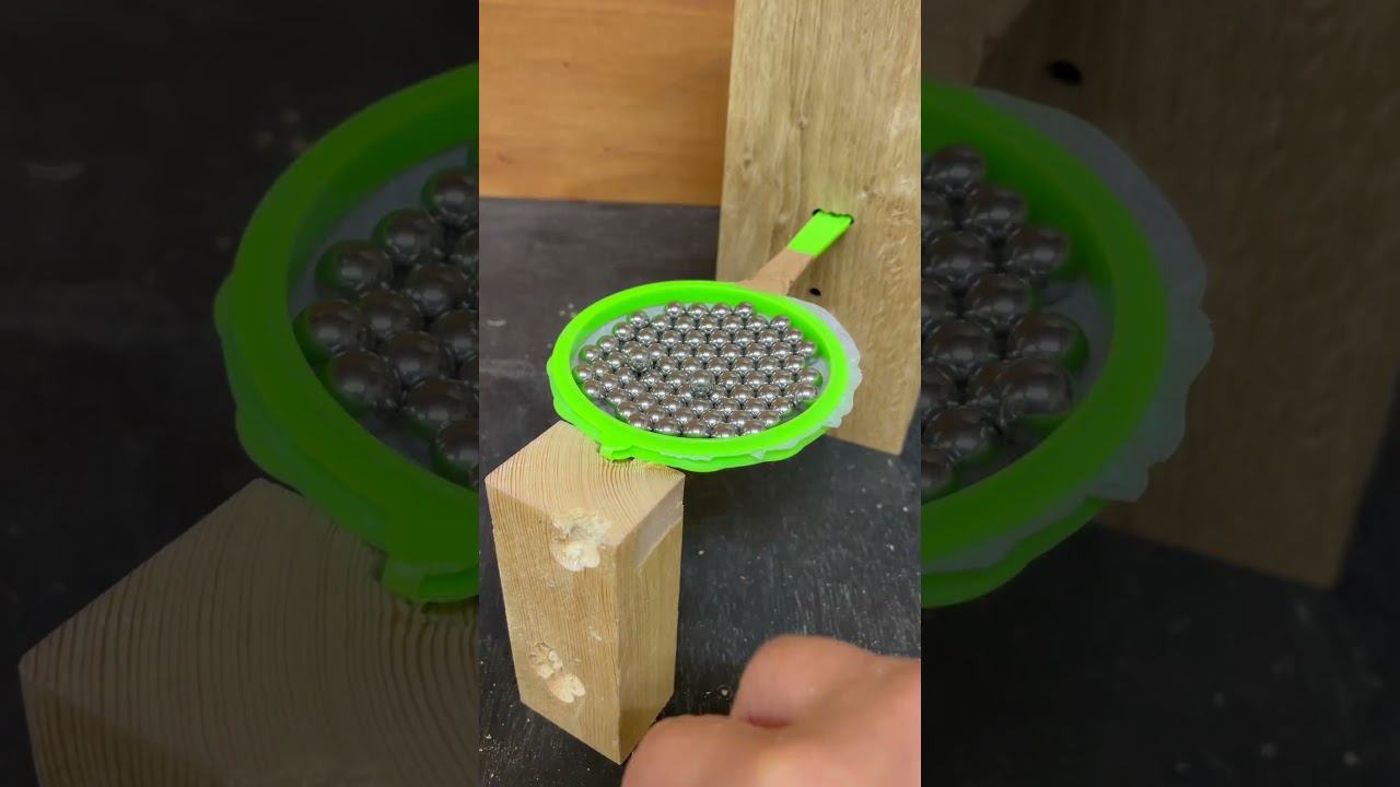 限界まで鉄球を乗せてみた