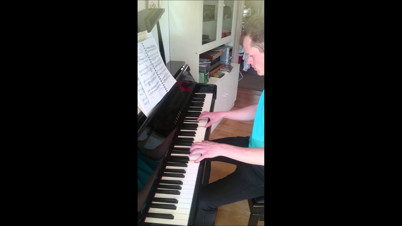 Victor Borge - Danish folk songs medley