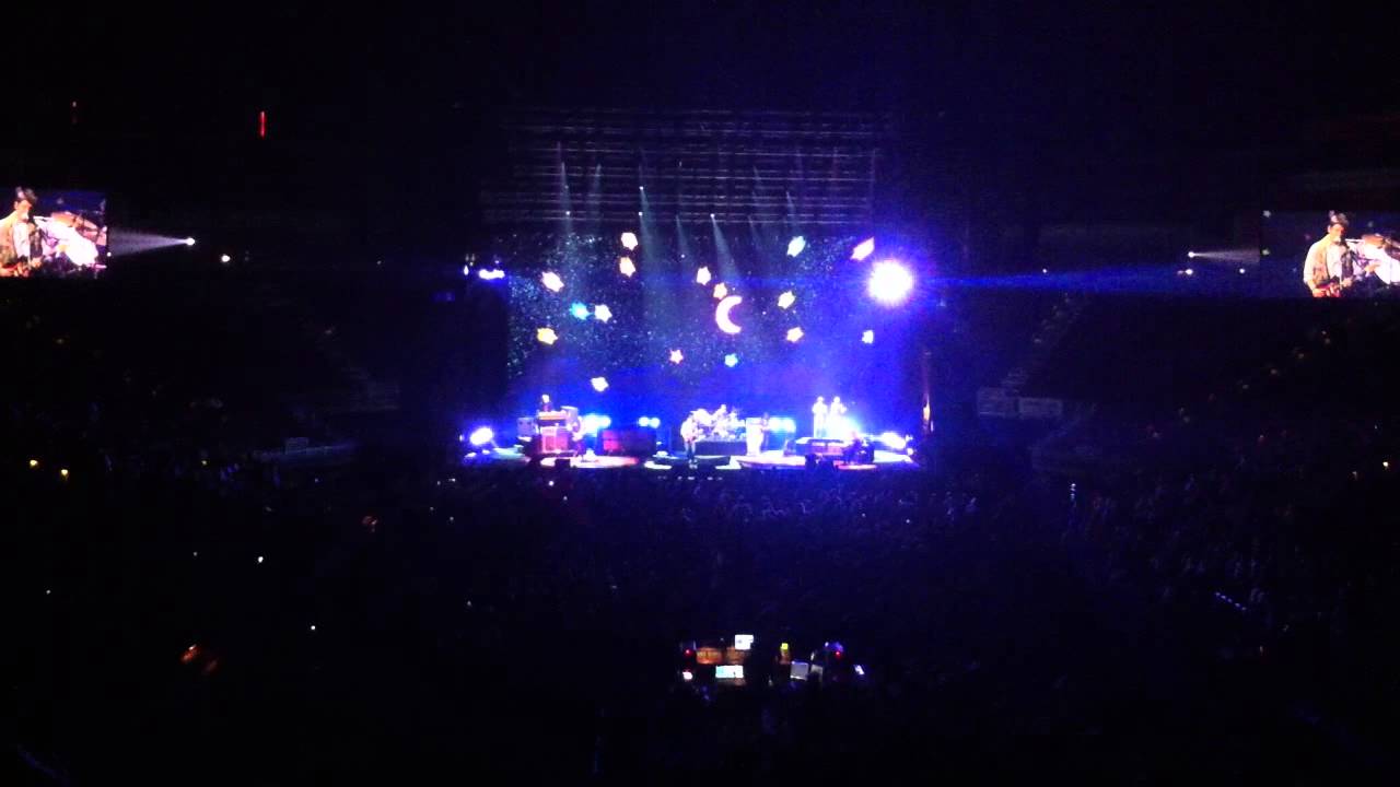 John Mayer "Paper Doll" Live the KFC YUM! Center in Louisville, Ky 11/26/2013 YouTube