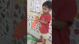 video-18096111851439409