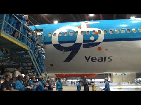 KLM is jarig en onthult verjaardags-MD-11