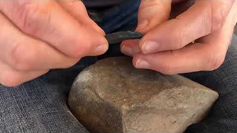 ARCS2011 Making a backed microliths using bipolar and pressure on an anvil