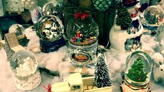 Snow Globe Display Video screenshot 4