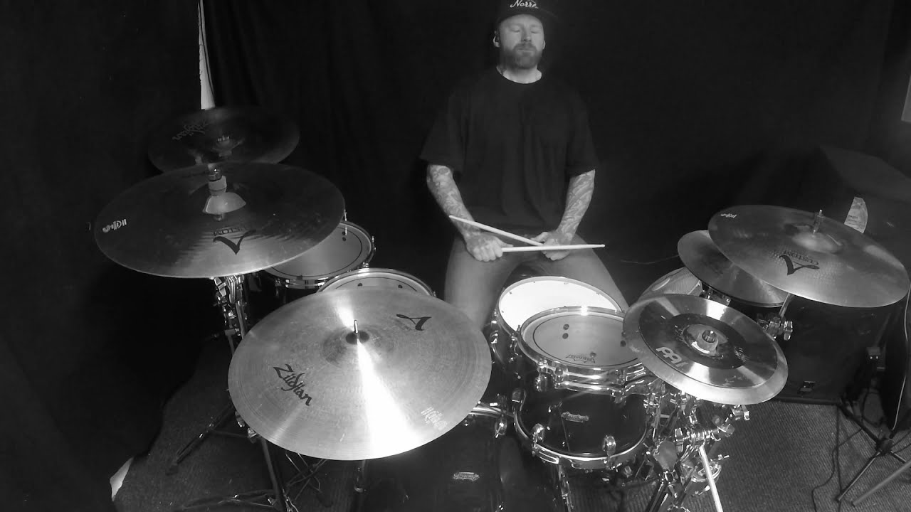 Defueld - ERASE - Full band play through auf YouTube ansehen Defueld - ERASE - Full band play through auf YouTube ansehen