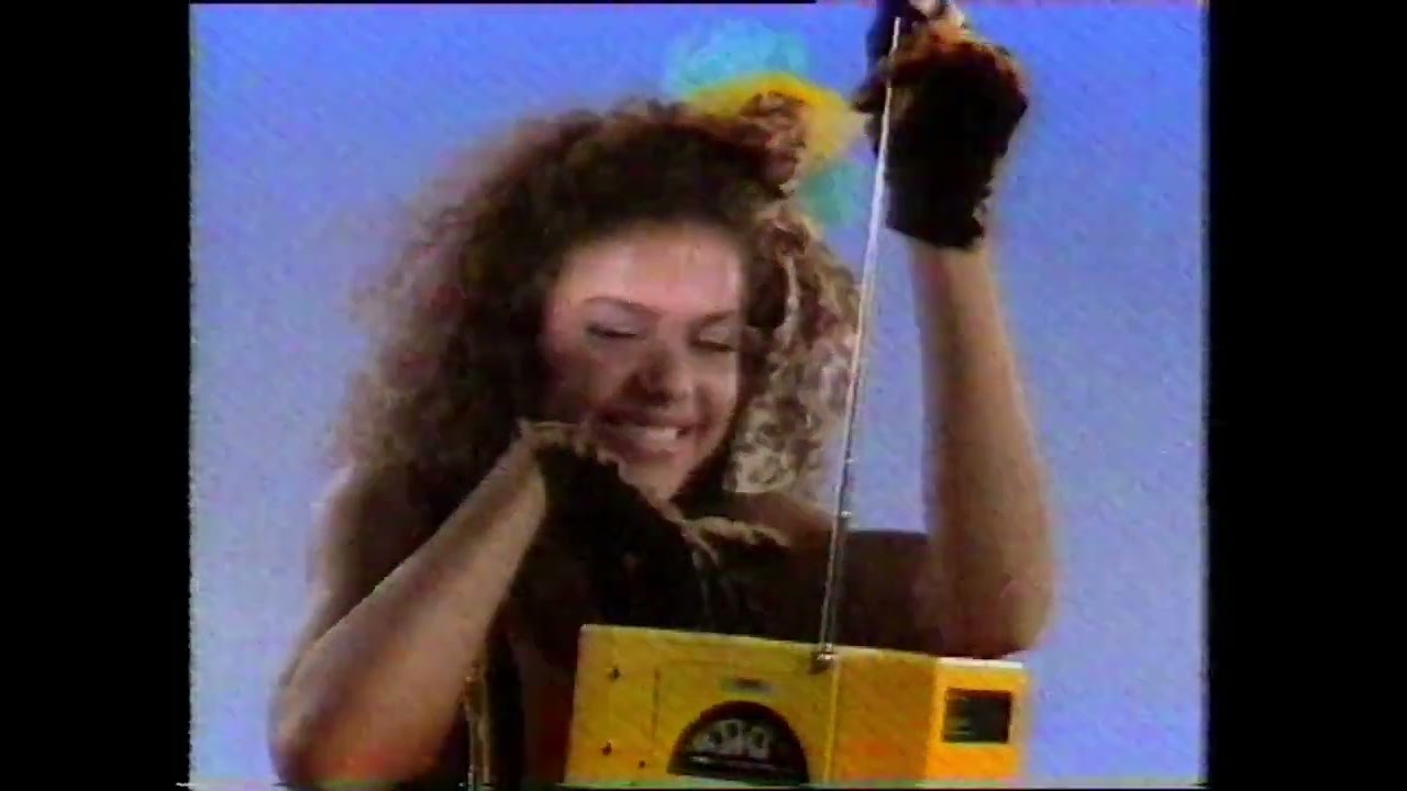 Yoko portable television cassette player radio UK TV 1980s advert