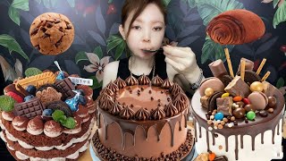 Asmr🍰Chocolate Cake🍰 (Soft And Waxy Sound) 크림丨먹방丨Mukbang丨Satisfying丨Eatings screenshot 2