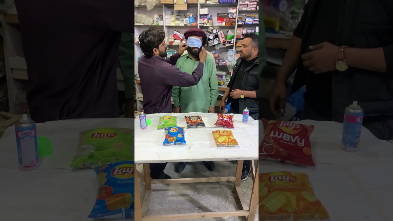 Guess color lays in hand👶🏻😁🥰