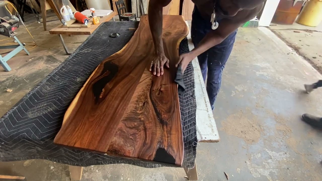 Sealing a Walnut top with @walrusoil furniture butter