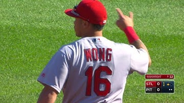 STL@PIT: Carpenter, Wong combine for a double play