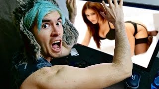 ESCONDIENDO MI COLECCION DE PORNO !!