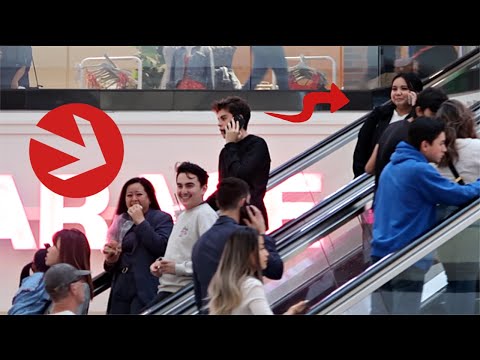 awkward-phone-calls-on-the-escalator-prank!
